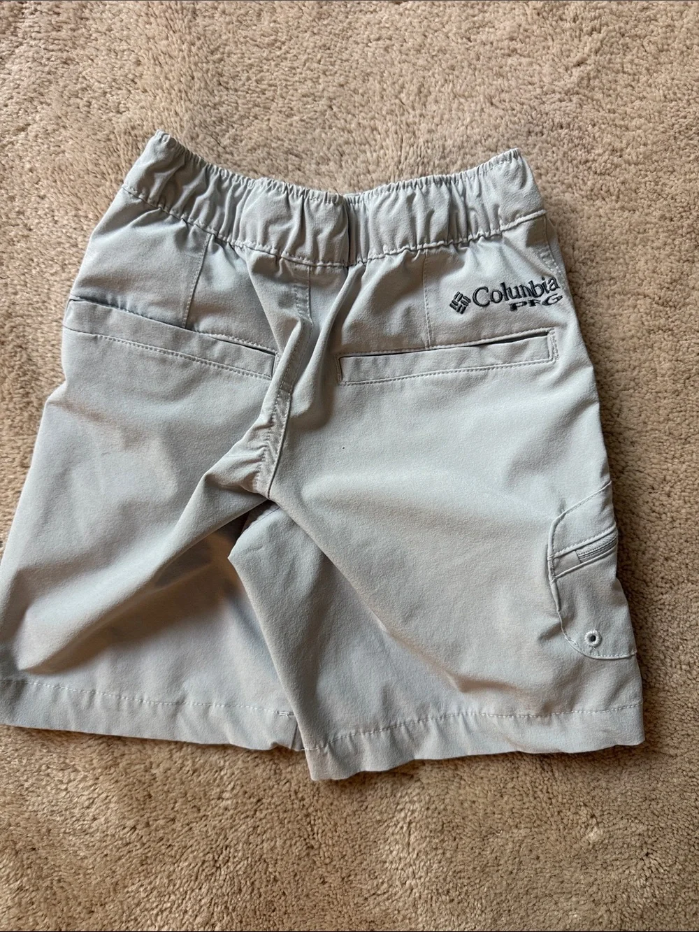 Columbia PFG Light Gray Elastic Waist Shorts
